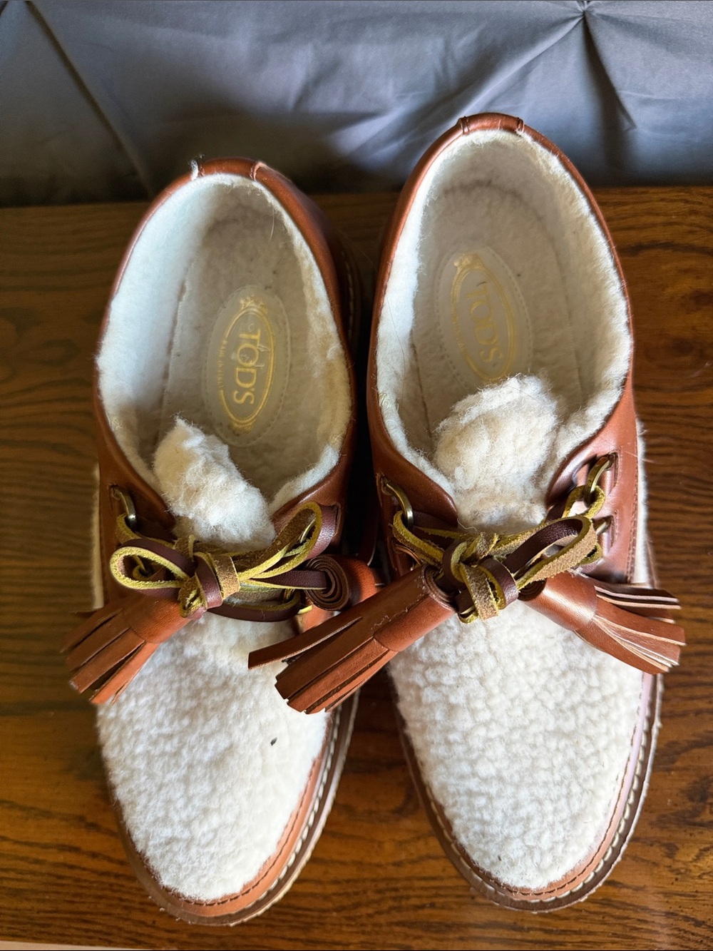 Tod's Brown Leather & Cream Shearling Tassel Moccasins